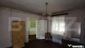 Casă cu trei camere în Reghin | Curte proprie! 