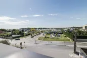 Spatiu comercial de la 12 euro de inchiriat Amber Forest Plaza 