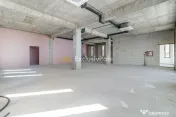 Spatiu comercial de la 12 euro de inchiriat Amber Forest Plaza 
