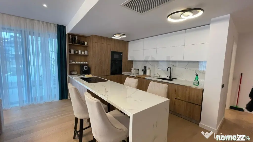 Apartament 4 camere I One Herastrau Towers I Parcare - Bucuresti (Bucuresti-Ilfov)