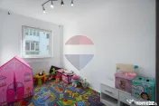 Apartament cu 3 camere de inchiriat | ASTRA| Loc de parca... 
