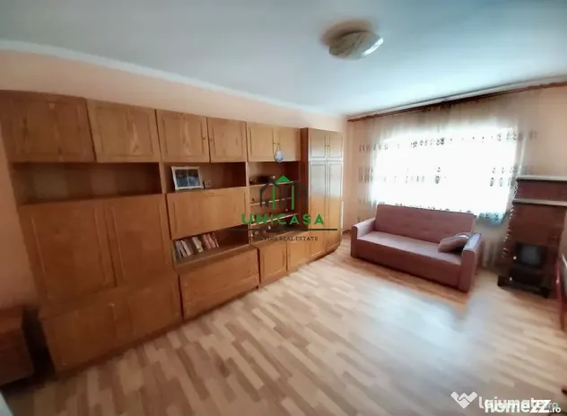 APARTAMENT 3 CAMERE/ VOINEASA - Voineasa (Valcea)