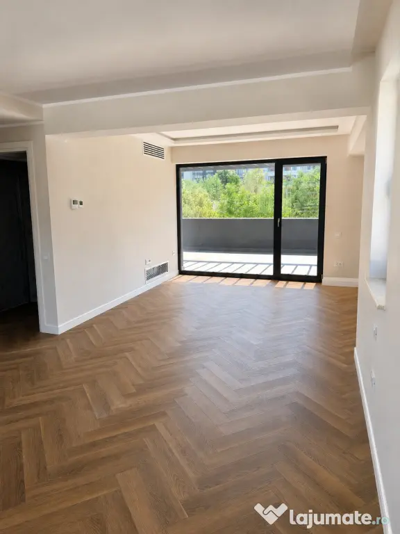 Vilă premium Pipera | P+2, 5 camere, lift, garaj | 285 mp utili | 0% comision