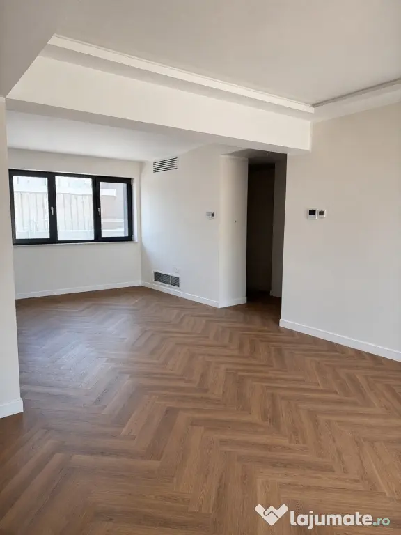 Vilă premium Pipera | P+2, 5 camere, lift, garaj | 285 mp utili | 0% comision