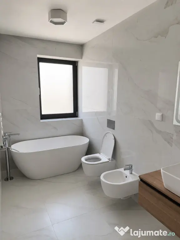 Vilă premium Pipera | P+2, 5 camere, lift, garaj | 285 mp utili | 0% comision