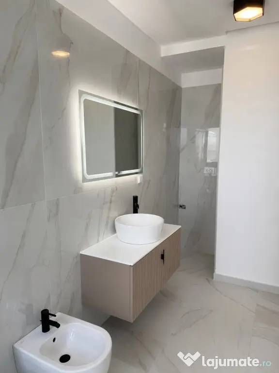 Vilă premium Pipera | P+2, 5 camere, lift, garaj | 285 mp utili | 0% comision