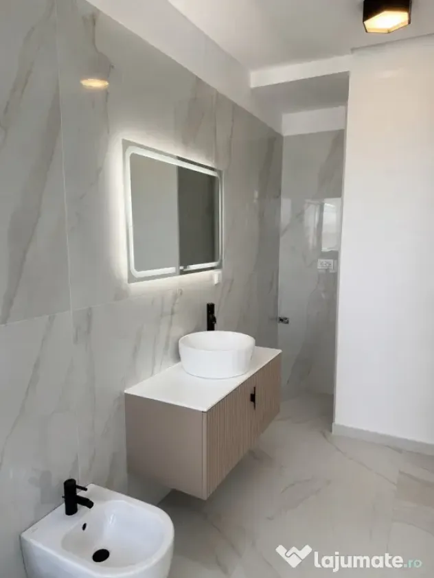 Vilă premium Pipera | P+2, 5 camere, lift, garaj | 285 mp utili | 0% comision