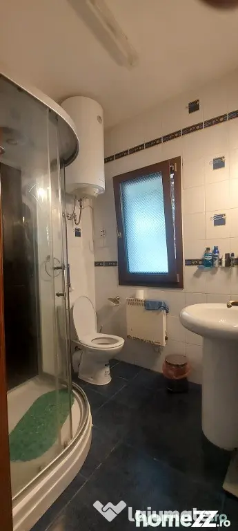 Zona Energiei (Gara) - vila P+M - 155 mp cu teren 515 mp - mobilata - Bacau (Bacau)
