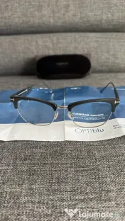 Vand rame/ochelari vedere Tom Ford TF 5590 B din titan. 
