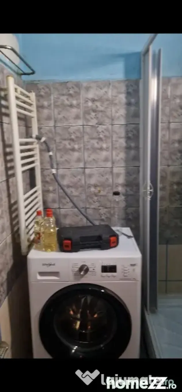 Vand apartament 2 camere decomandat in Deva str. Minerului - Deva (Hunedoara)