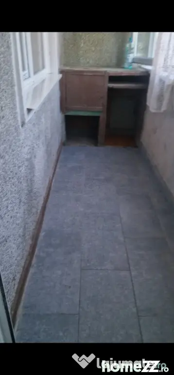 Vand apartament 2 camere decomandat in Deva str. Minerului - Deva (Hunedoara)