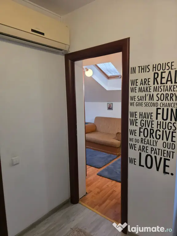 Vând apartament 3 camere str drumul valea cricovului