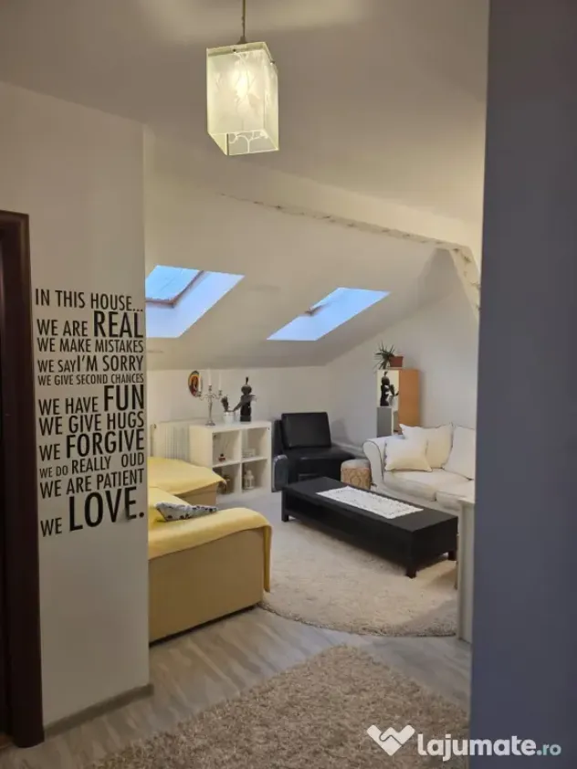 Vând apartament 3 camere str drumul valea cricovului