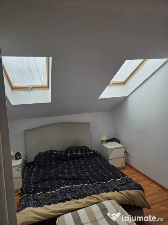 Vând apartament 3 camere str drumul valea cricovului