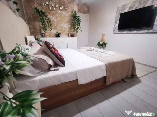 2 camere - zona Albert - decomandat de lux - Ploiesti (Prahova)