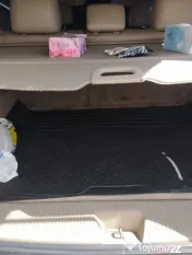 Mașina SUV de dat. 