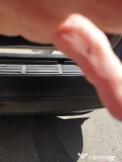 Mașina SUV de dat. 