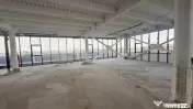 Etaj 2 în clădire comercială versatilă, Ștefănești