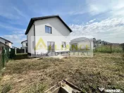 Vila de vanzare-4 camere-2 bai-Teren 350 MP 