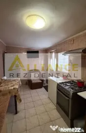 METROU EROII REVOLUTIEI - CASA 5 CAMERE - 110.000 EURO