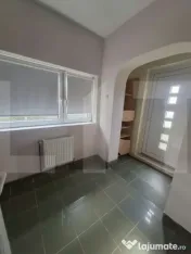Casă 103 mp din cărămidă, izolată, cu garaj, pivniță 