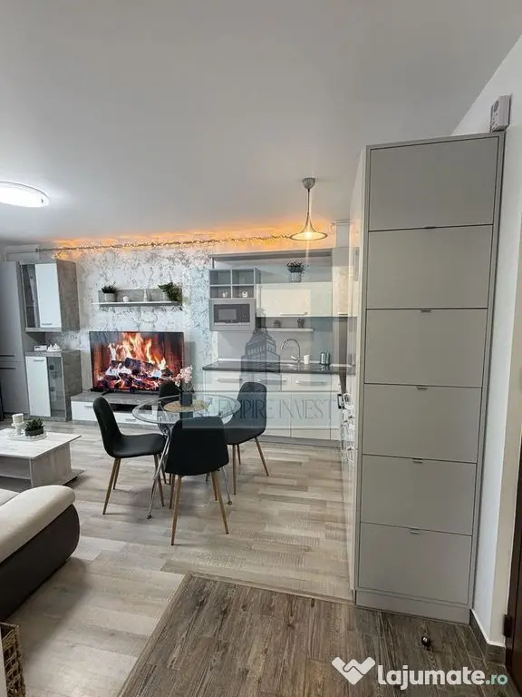 Apartament 2 camere mobilat/utilat - zona Tractorul - Brasov (Brasov)