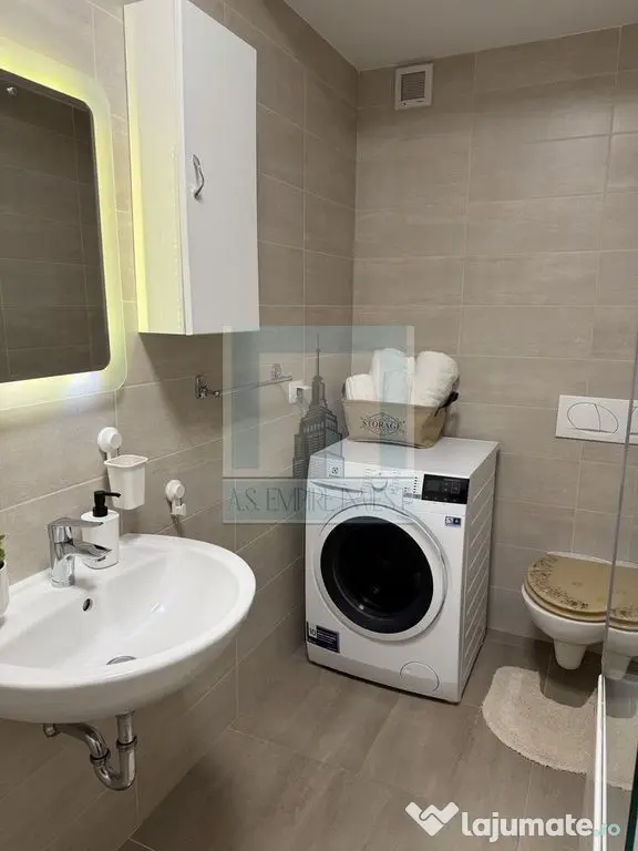 Apartament 2 camere mobilat/utilat - zona Tractorul - Brasov (Brasov)