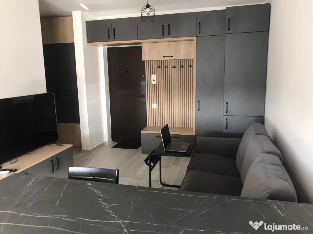 Aparatorii patriei dubla cu parcare - Bucuresti (Bucuresti-Ilfov)