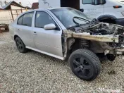 Dezmembrez Skoda Octavia 1, 1.6 Benzina 2001 