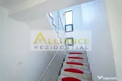 Casa Individual - 5 camere - 3 bai - 436mp teren 