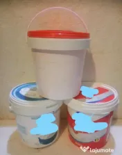 Galeti plastic alimentar cu capac si maner 1L 25 buc NOI