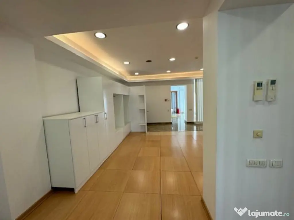 Spațiu de Birouri, et 1, parcare, lift, servicii curățenie - Bucuresti (Bucuresti-Ilfov)