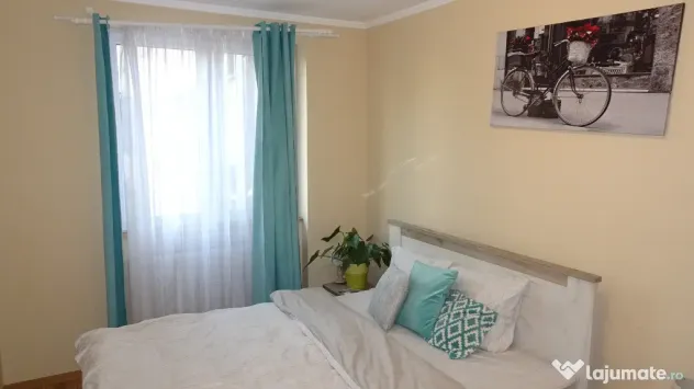 Inchiriez apartament 2 camere in Deva, zona ultracentrala, etaj 1, - Deva (Hunedoara)