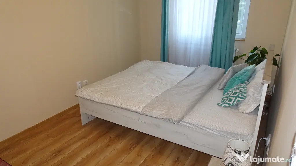 Inchiriez apartament 2 camere in Deva, zona ultracentrala, etaj 1, - Deva (Hunedoara)