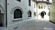 PARTER IN VILA PRETABIL RESTAURANT 