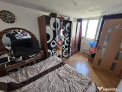 Apartament 2 camere semidecomandat.