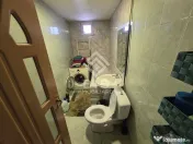 Apartament 2 camere semidecomandat.