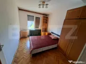 Apartament cu trei camere de vânzare în Tudor! Zona Înfr?