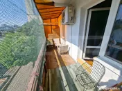 Apartament cu trei camere de vânzare în Tudor! Zona Înfr?