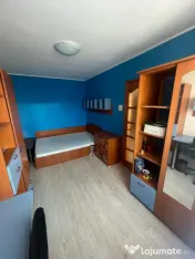 Apartament 3 camere Valea Rosie 