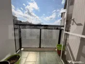 Garsonieră decomandată cu balcon și centrală proprie, M?