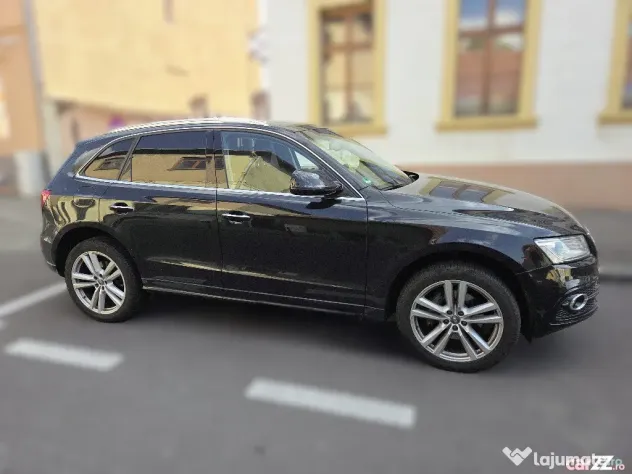 Audi Q5 S-Line 3.0TDI Quattro DSG S-tronic Navi, Panoramic, Xenon, Piele maro, - Brasov (Brasov)