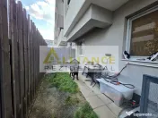 APARTAMENT 2 CAMERE DECOMANDAT + CURTE + PARCARE CADASTRATA 