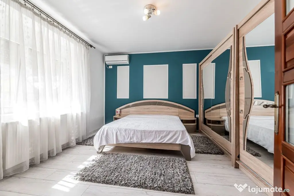 Casă în Vlaicu, 2 corpuri separate de clădire , Arad - Arad (Arad)