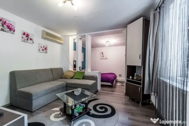 Casă în Vlaicu, 2 corpuri separate de clădire , Arad - Arad (Arad)