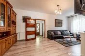 Casă în Vlaicu cu garaj și teren de 376 mp, Arad 