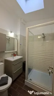Piata sudului vacaresti studio