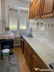 Apartament 3 camere, zona Dacia 