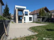 Apartament 4 camere, 125 mp, vilă nouă în Andrei Mureșan 
