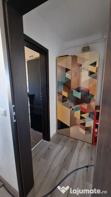 Apartament 3 cam | 71 m² utili | 2 băi | 2 balcoane | Parcare | Mobilat | Etaj 2